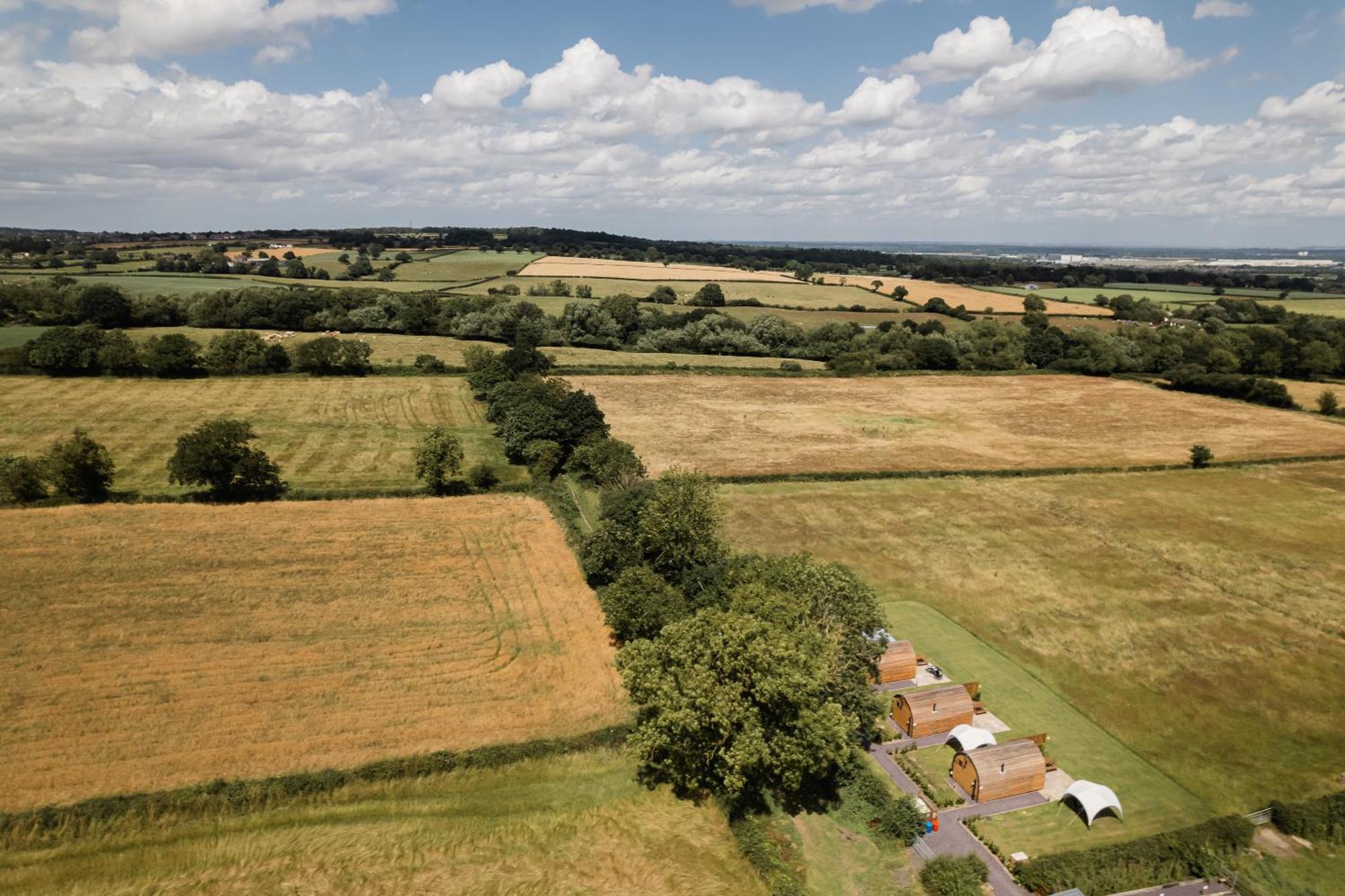 Honeypot Hideaways Luxury Glamping - Exclusively For Adults Hotel Chester Exterior photo